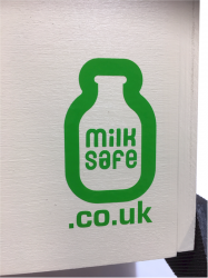 milksafe_logo_lime_green